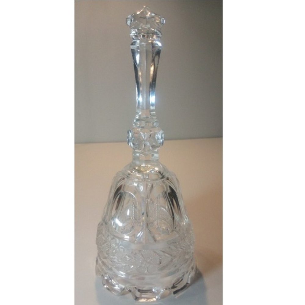 Large Crystal Bell with Beautiful Pattern